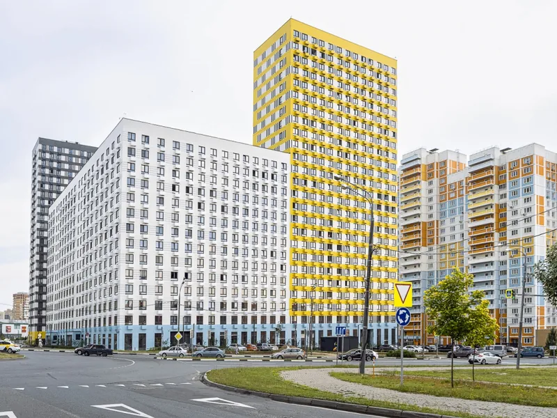 Фасад / вход «BestFlat24 возле ТЦ Июнь»