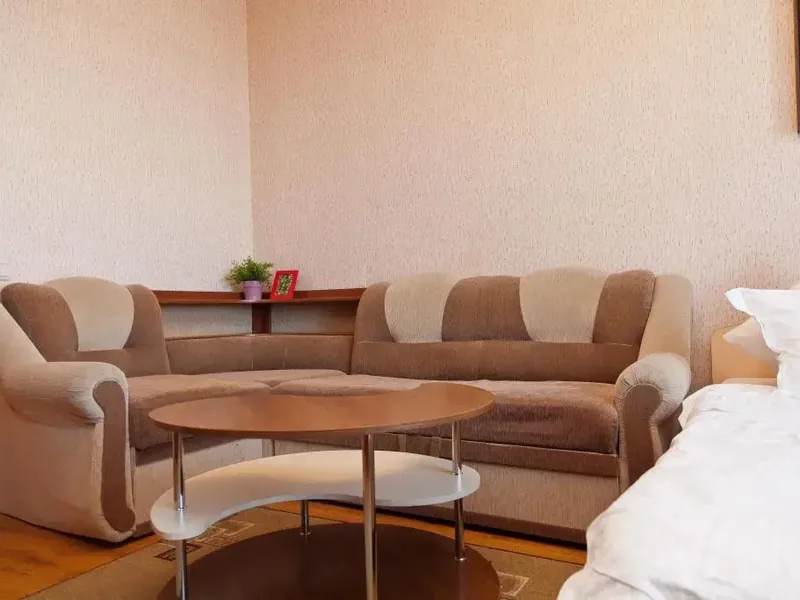 Номер в апартаментах «KvartiraSvobodna na Komsomol'skoj Apartaments»