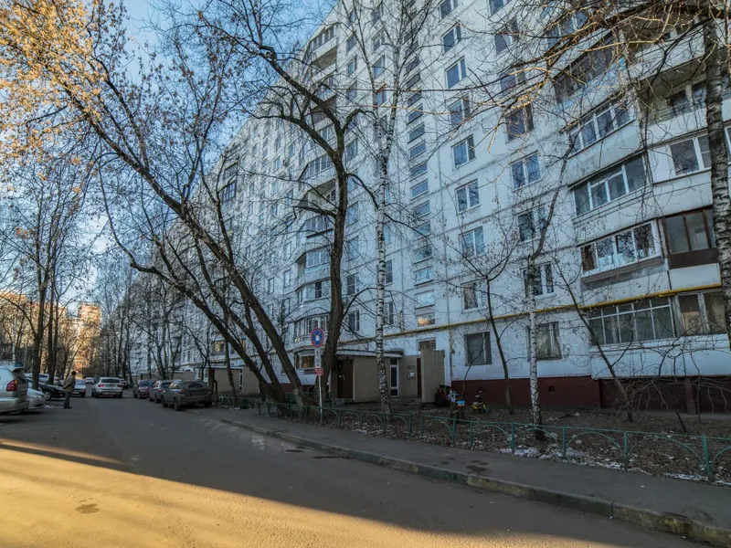 Фасад / вход «на Мичуринском проспекте 38»