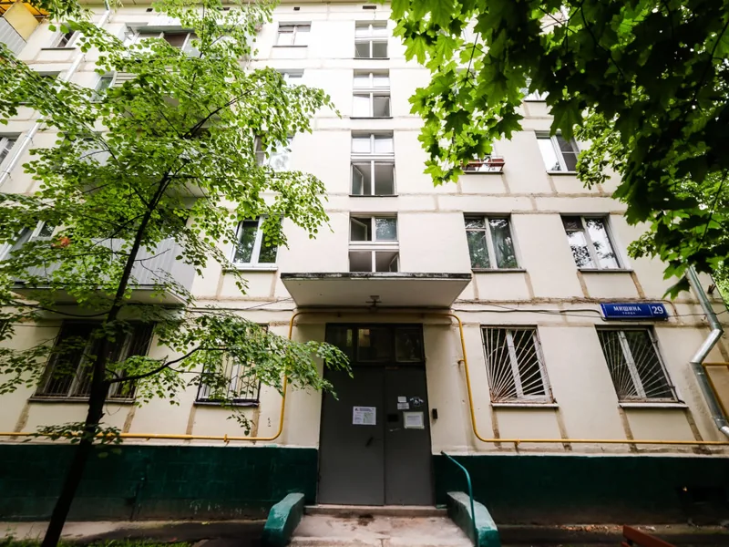 Фасад / вход «на улице Мишина 29»