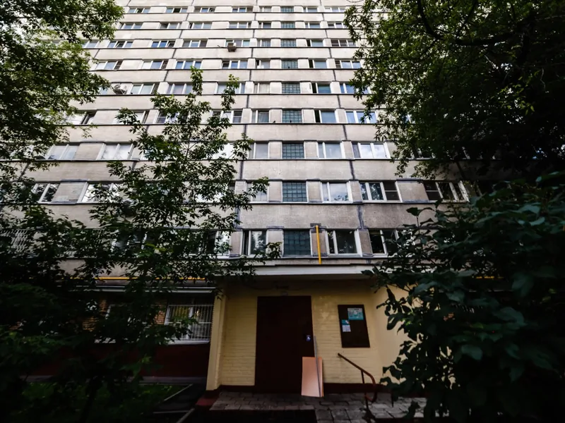 Фасад / вход «на Волгоградском проспекте 1с1»