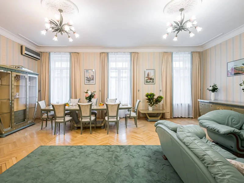 Ресепшн / лобби «GM Apartments Просторная Трехкомнатная на Арбате»