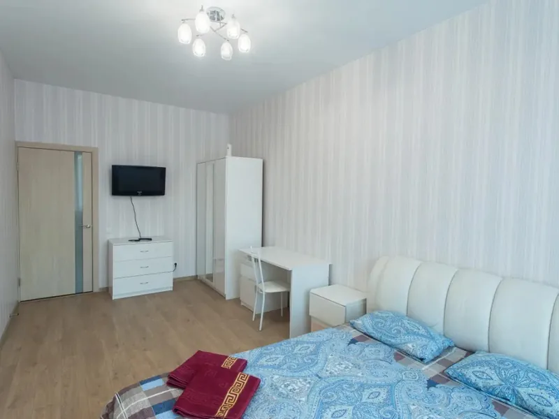 Номер в апартаментах «Семейные BestFlat24 Летная 21 возле Арены»