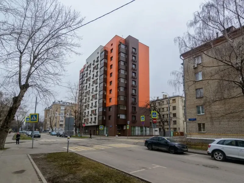Фасад / вход «рядом с ТЦ и метро от FolkFort — практичное решение для командировки и отдыха»