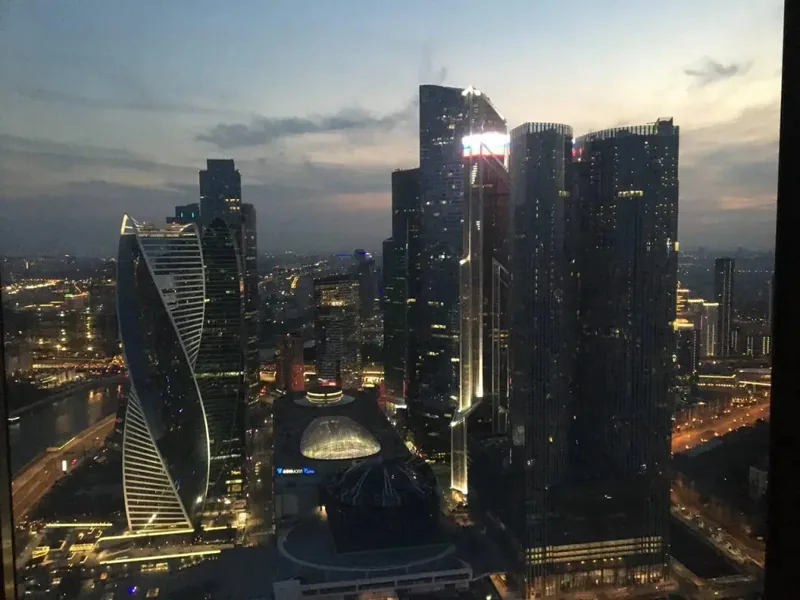 Фасад / вход «в Москва-сити»