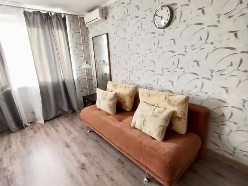 Апартаменты в апартаментах «Art Life Apartment Dmitrievskogo»