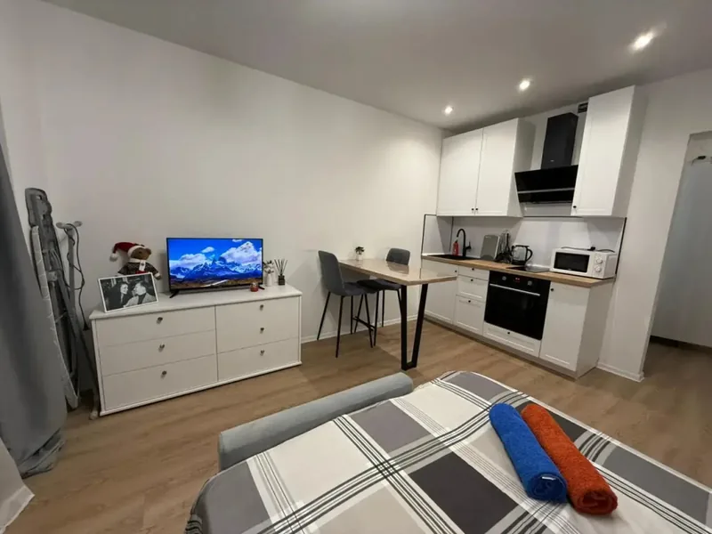 Другие фото апартаментов «Art Life Apartment Novohohlovskaya 3»