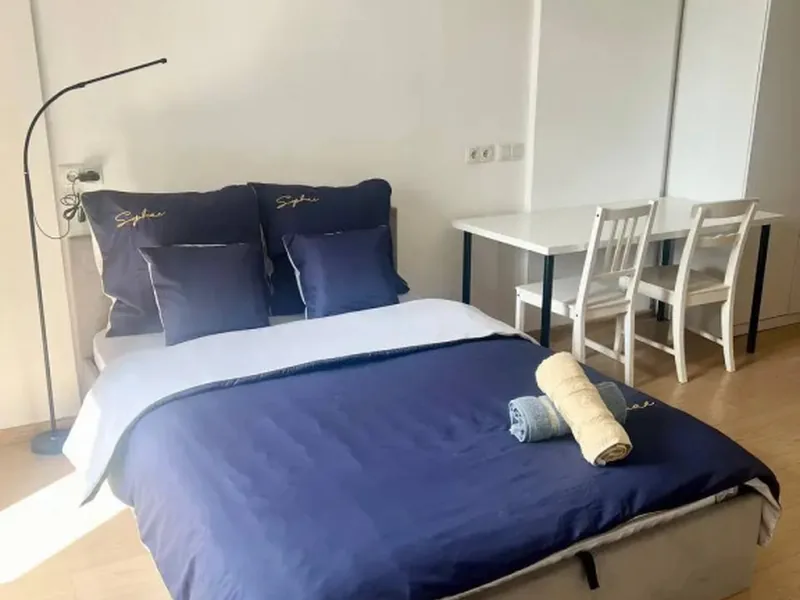 Студия с балконом в апартаментах «Art Life Apartment Orange Park»