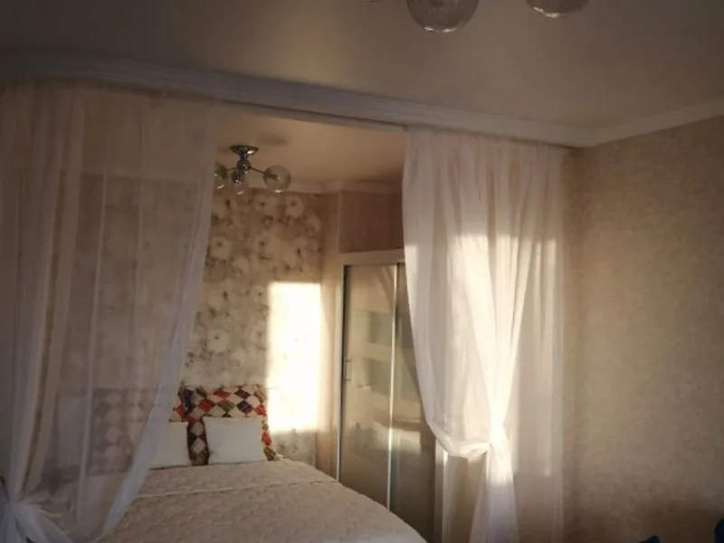 Апартаменты с балконом и с красивым видом из окна в апартаментах «Cozy and bright apartment»