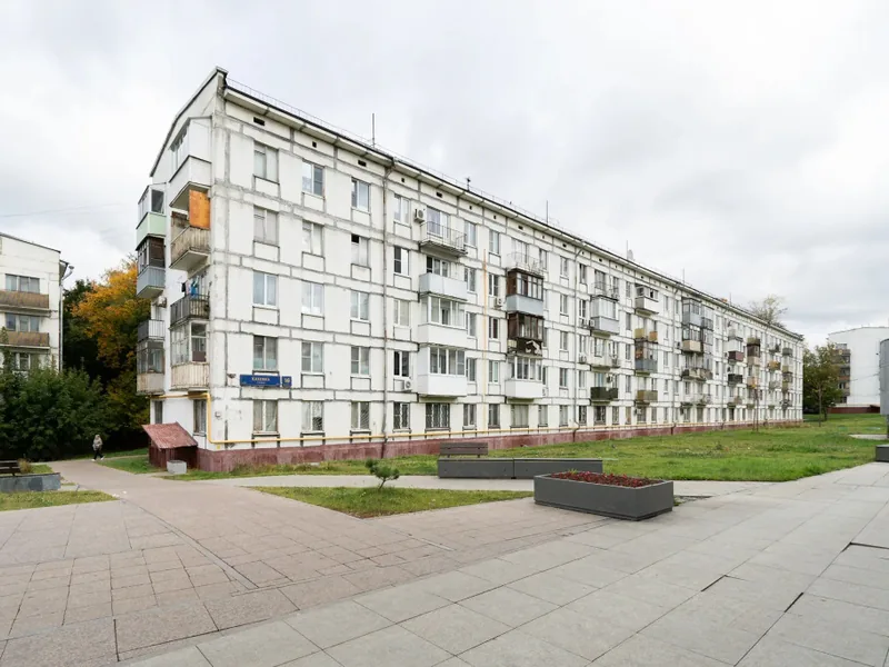 Фасад / вход «однокомнатная ЛайлаТов на метро Зюзино»