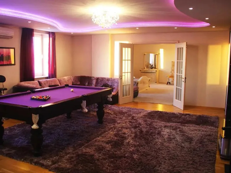 Другие фото апартаментов «Dva Etazha VIP Kvartira Apartments»
