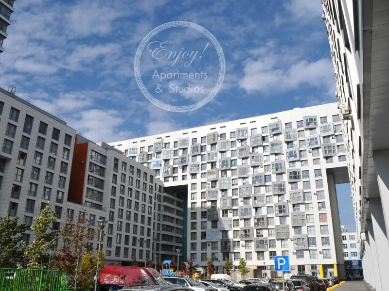 Фасад / вход «Enjoy Apartments & Studios — Акварели №4»
