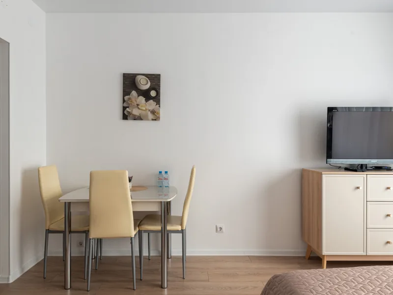 Номер в апартаментах «Flat Inn студия у метро Новохохловская»