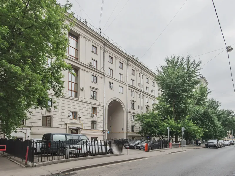 Фасад / вход «GM Apartments Просторная Четверка на Патриарших»
