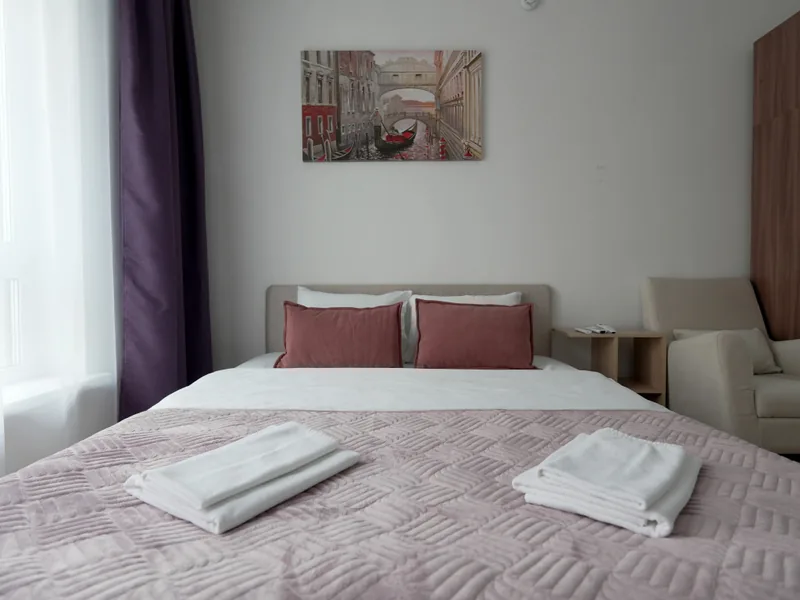 Номер в апартаментах «RoomOnDay арт 000904»