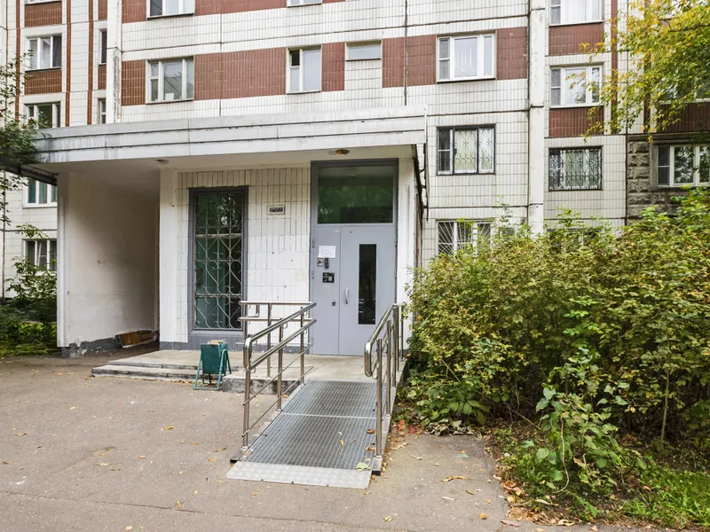 Фасад / вход «Kvartira Komfort Klassa Na 4 Cheloveka Apartments»
