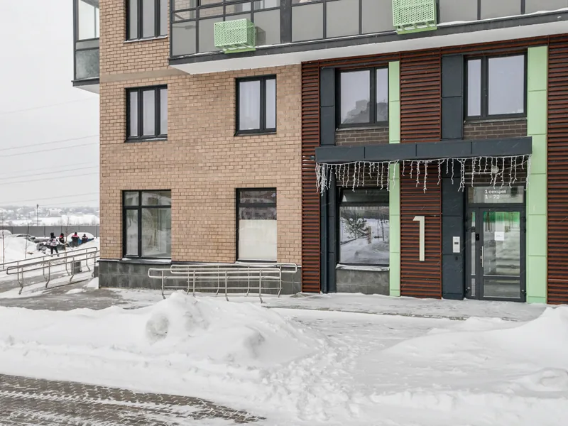Фасад / вход «MaxRealty24 на Просторной 14»