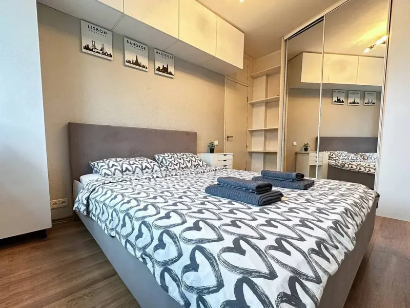 Апартаменты с красивым видом из окна в апартаментах «Top Rooms: Двухкомнатная у метро Пролетарская»