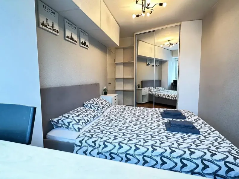 Номер в апартаментах «Top Rooms: Двухкомнатная у метро Пролетарская»
