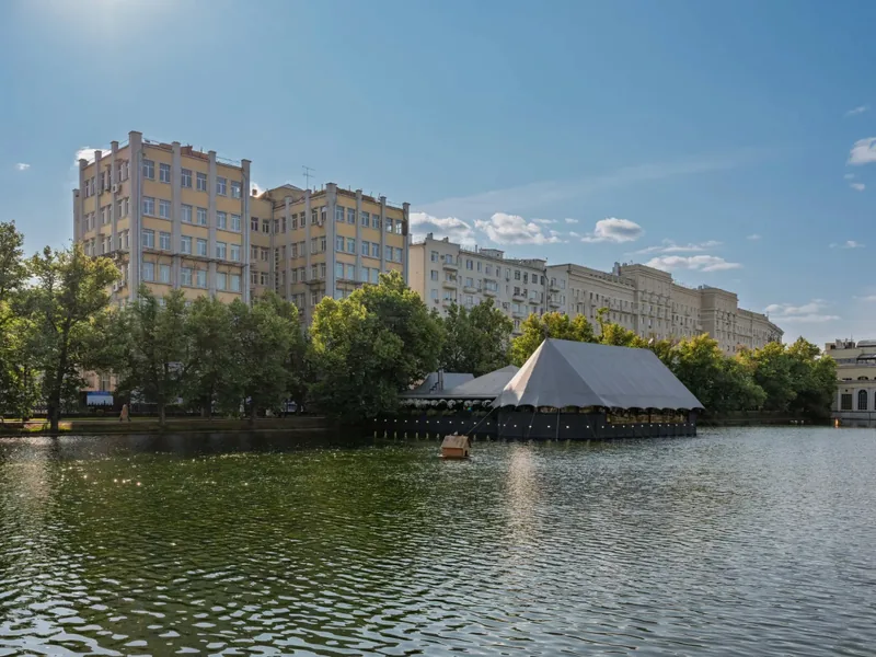 Фасад / вход «GM Apartments Трёхкомнатная на Чистопрудном»