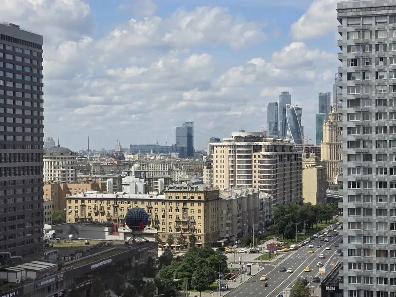 Фасад / вход «Арбат»