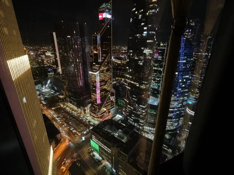 Фасад / вход «Sky City Moscow Уютная студия на 51 этаже с уникальным видом на все башни Москва Сити!»