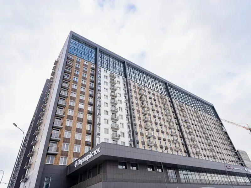 Фасад / вход «Студия Bestflat24 у м. Ботанический сад»