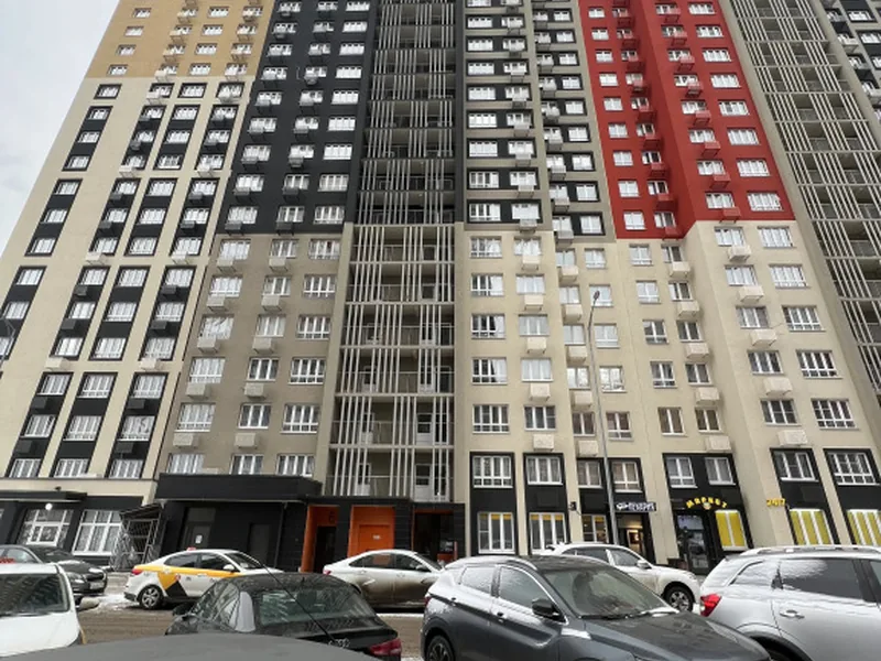 Фасад / вход «Магия на Яганова 9/1»