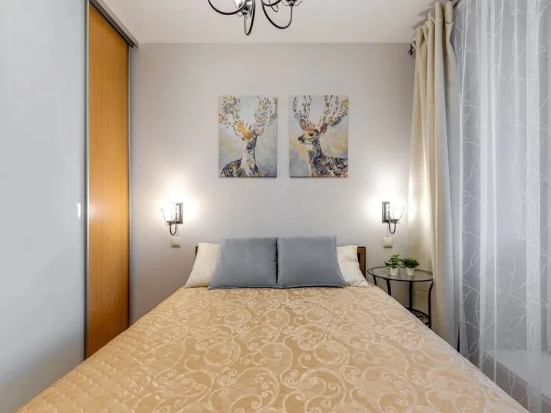 Номер в апартаментах «Simply Comfort - Spacious Apartment 10 min to Metro»