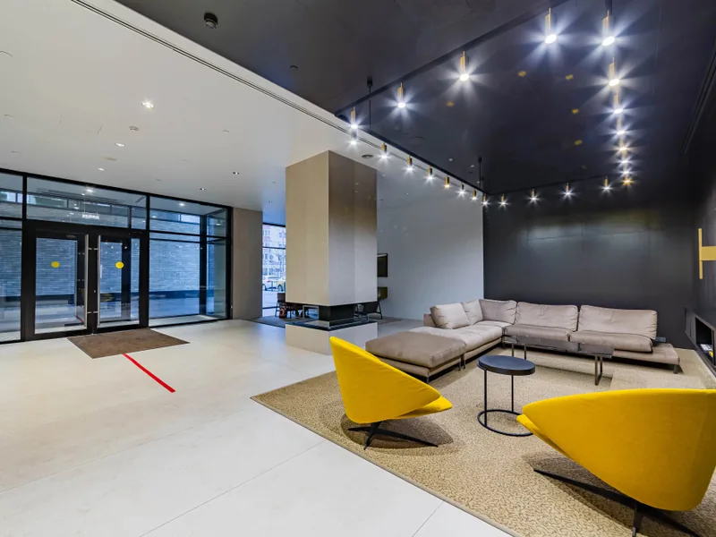 Апартаменты с красивым видом из окна в апартаментах «V Stile Fyuzhn U Metro 1905 Goda Apartments»