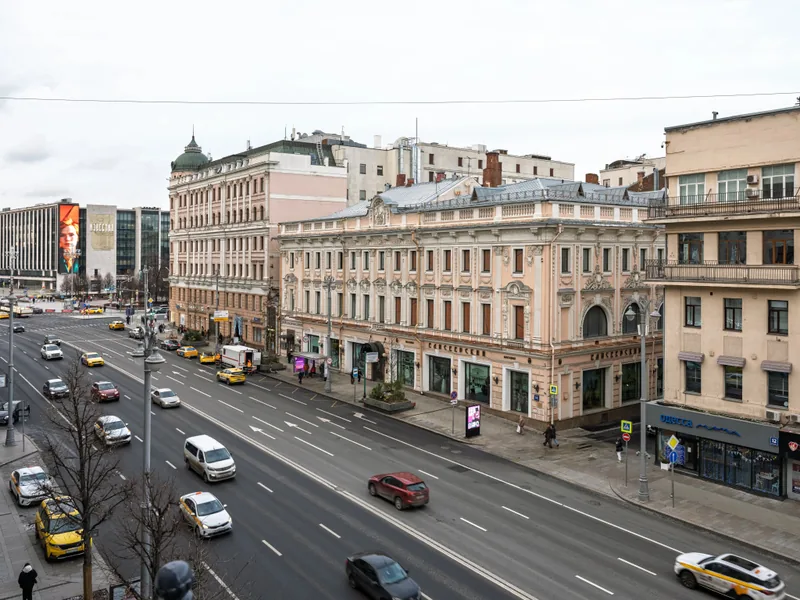 Фасад / вход «GM Apartments Видовая Трехкомнатная с Эркерным Балконом»