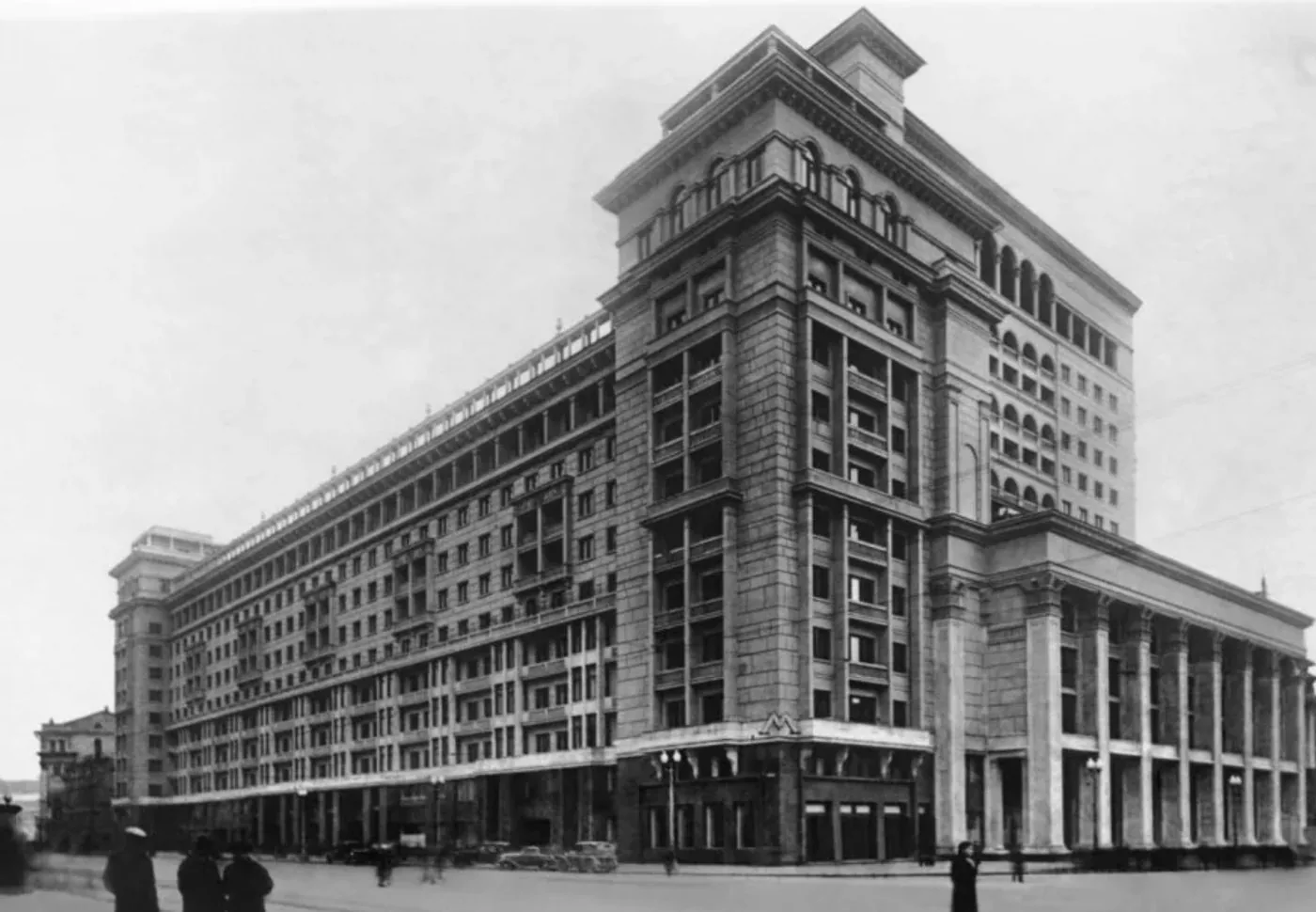 Построенная гостиница «Москва», 1957 год