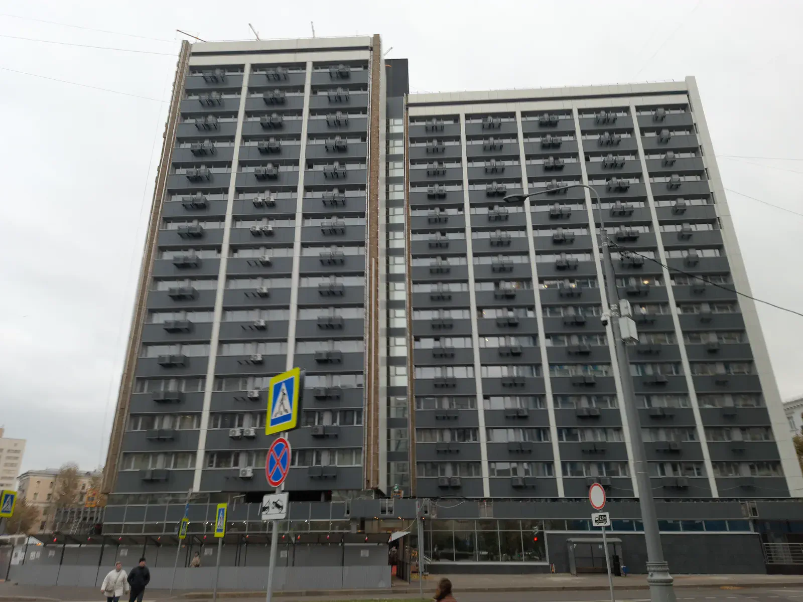 Гостиница «Академическая», Донская улица, 1, Москва