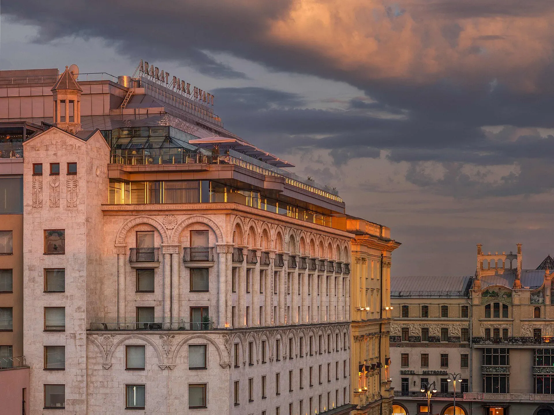 Гостиница «Арарат Парк Хаятт Москва», ул. Неглинная, 4, Москва