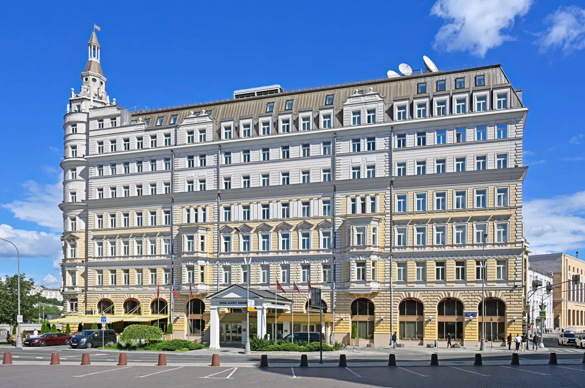 Гостиница «Балчуг Кемпински Москва», ул. Балчуг, 1, Москва