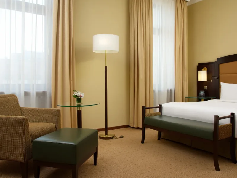 Двухместный номер Делюкс в гостинице «Hilton Ленинградская»