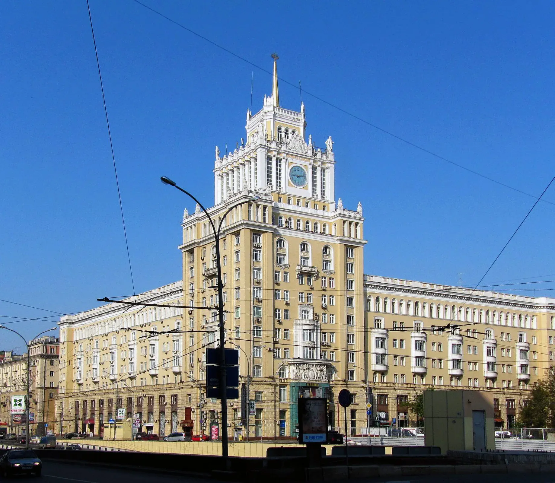 Гостиница «Пекин», ул. Большая Садовая, 5, Москва