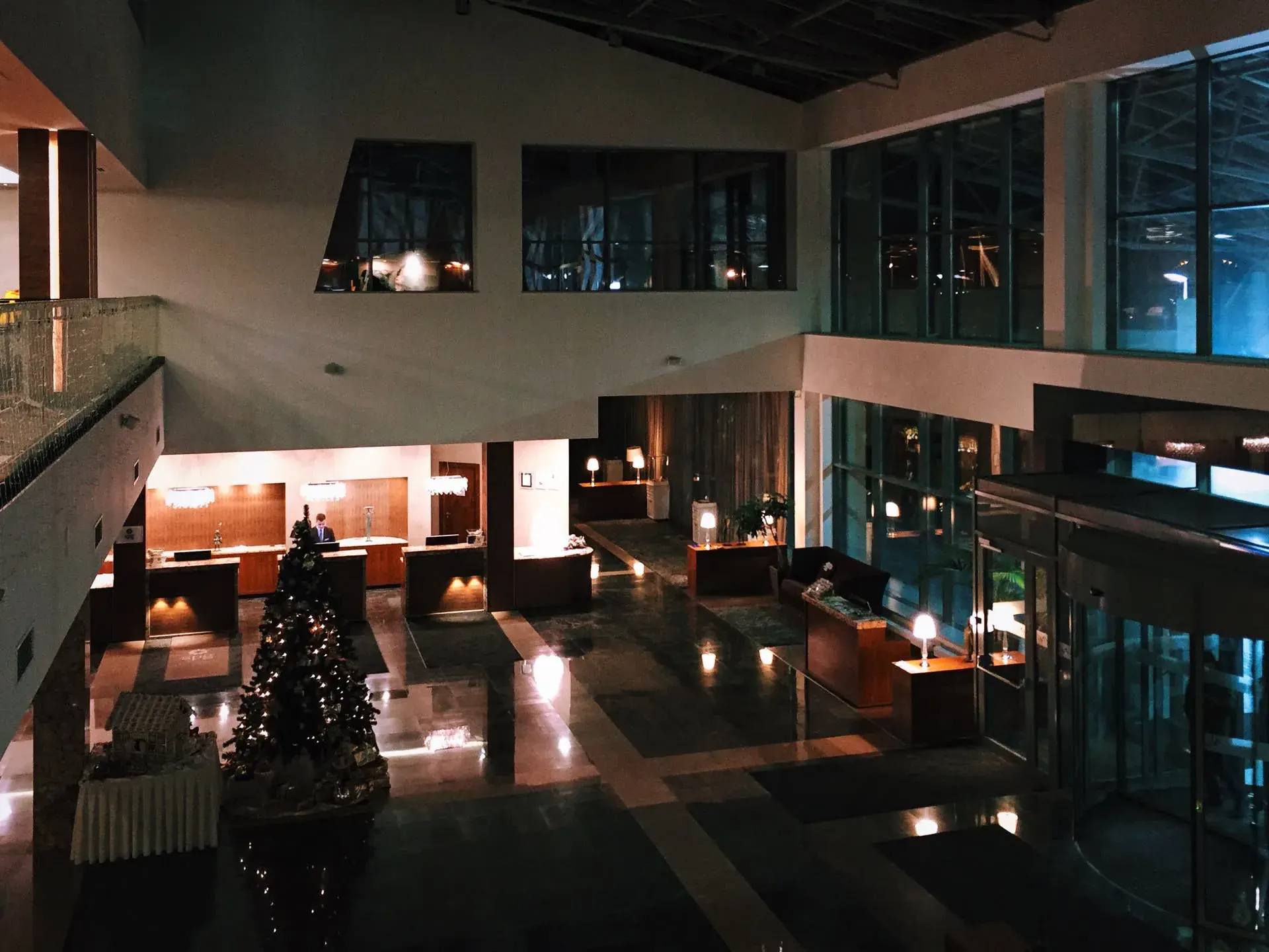 Гостиница «Sheraton Skypoint Luxe» (аэропорт Шереметьево), Международное шоссе, 28Б, стр. 5, Москва