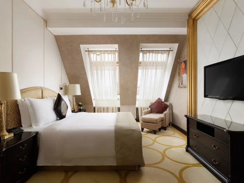 Двухместный номер Мансардный в гостинице «St. Regis Никольская»