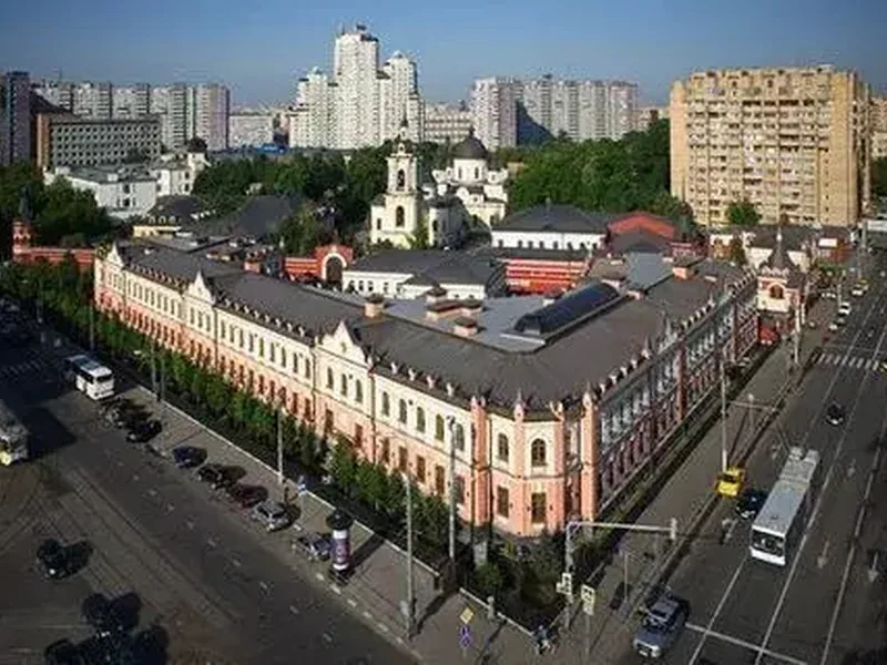Фасад / вход «Покровская»
