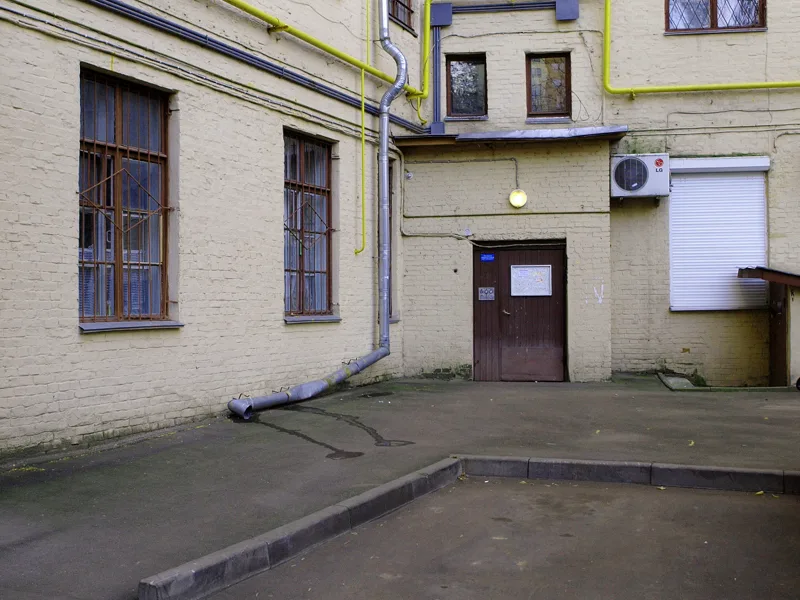 Фасад / вход «Admiral Hostel»