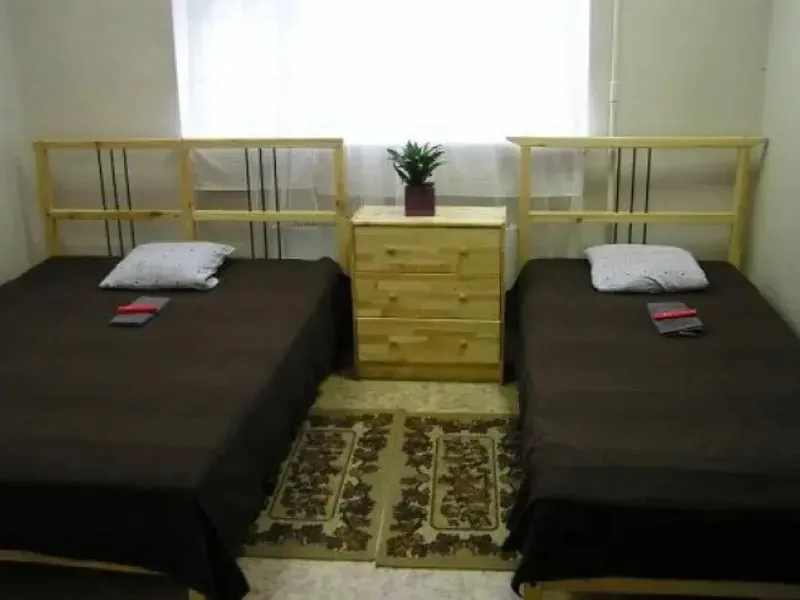 Фасад / вход «All The World Hostel»
