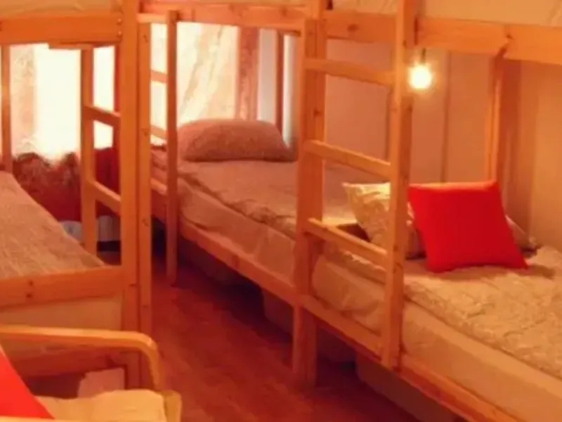 Crystal Hostel, Ulansky Pereulok 21, Bldg 2, Flat 25, Москва
