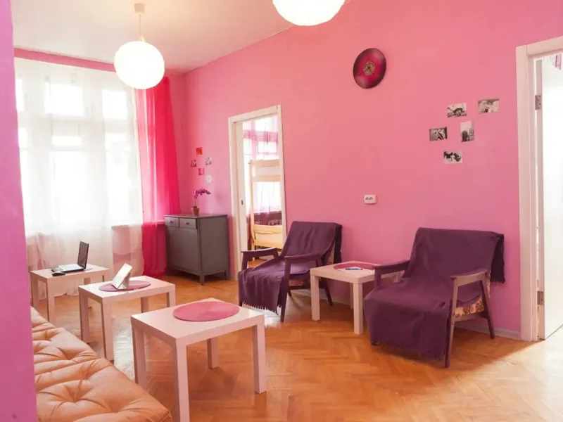 Crystal Hostel, Nizhegorodskaya ul., 5, 109147, Москва
