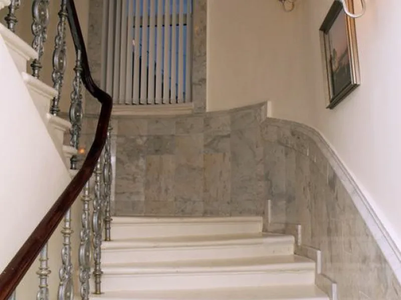Hostel Gobelen, Malyy Gnezdnikovskiy Pereulok 9 Building 1, Moscow, Russia