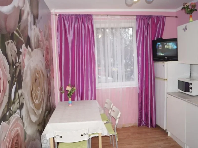 Flower Yard Hostel, Osenny Bulvar 12, Bldg 4, Moskva, Russia, 121614, Moscow, 121614