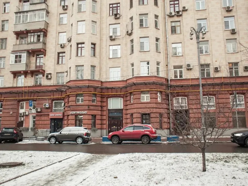 Фасад / вход «на Фрунзенской»