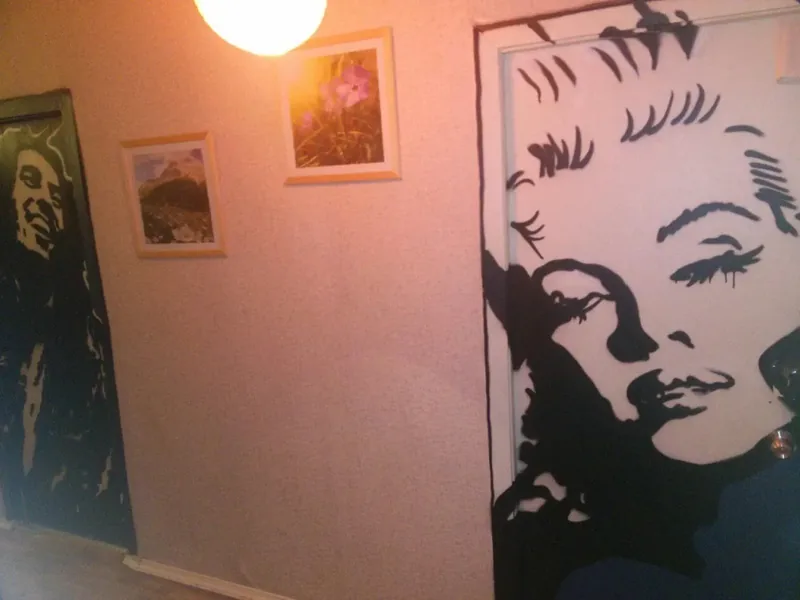 Фасад / вход «Monroe»