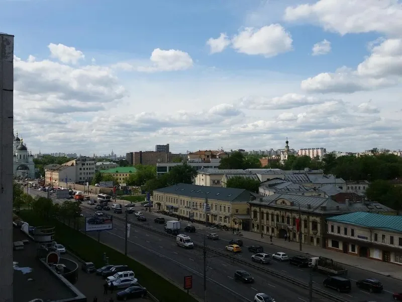 Фасад / вход «Na Rimskoy»