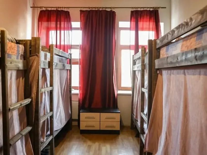 Фасад / вход «Ya K Drugu Hostel»